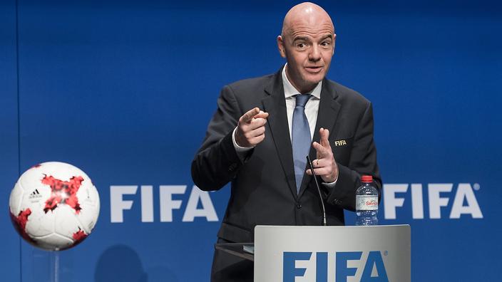 FIFA president proposes biannual 'mini World Cup